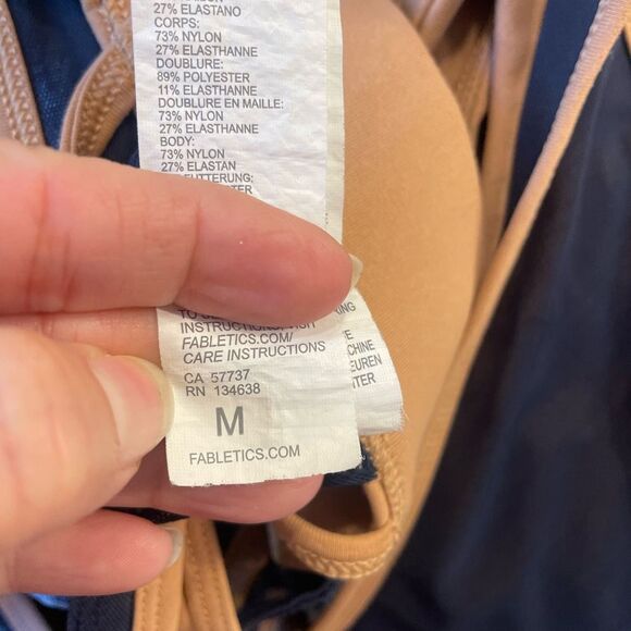 Fabletics Women's Blue Faye Medium Impact Sports Bra sz med EUC workout - Picture 6 of 9